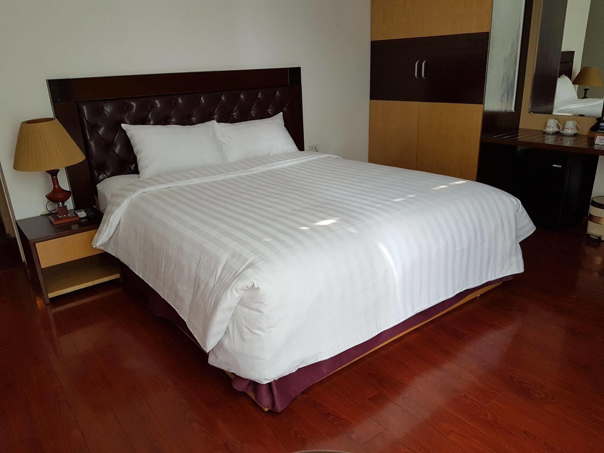 Tu Sakura Hotel Hanoi Exteriör bild