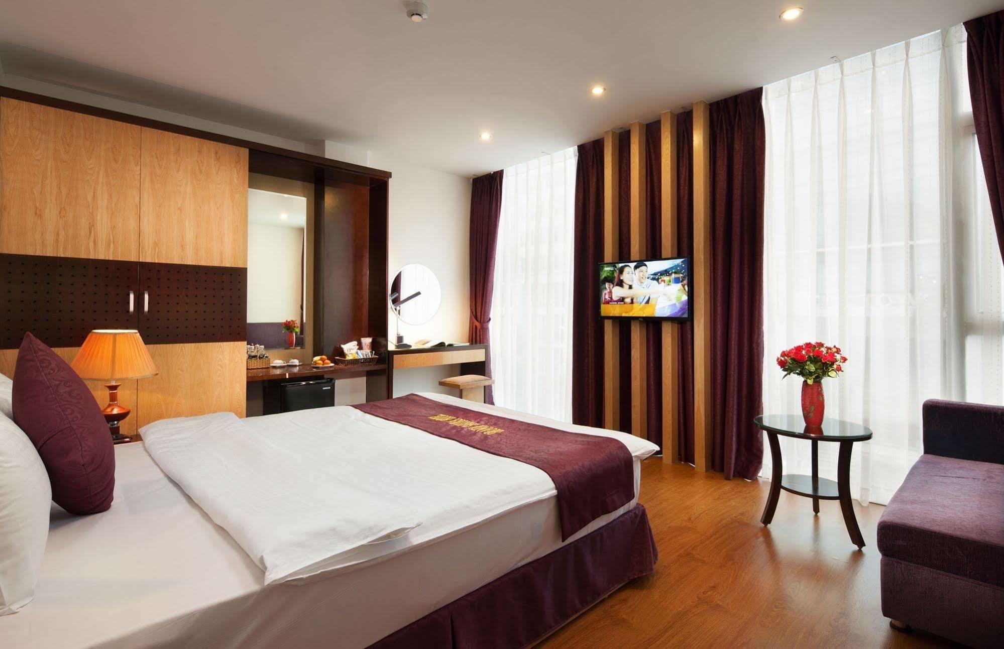 Tu Sakura Hotel Hanoi Exteriör bild