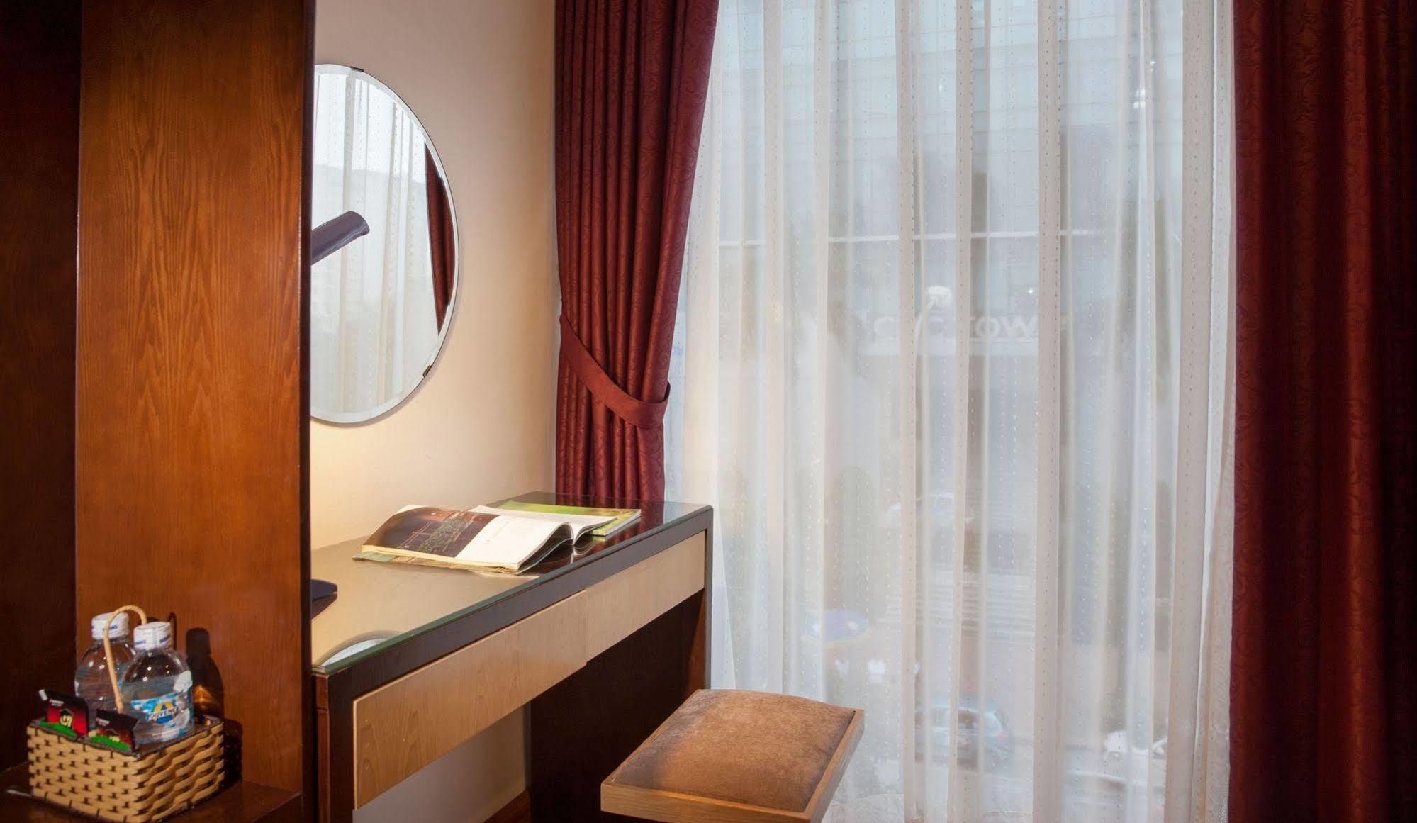 Tu Sakura Hotel Hanoi Exteriör bild